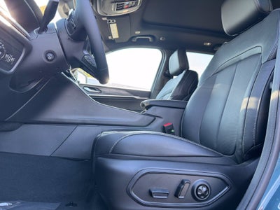 2027 Jeep Grand Cherokee Limited Reserve