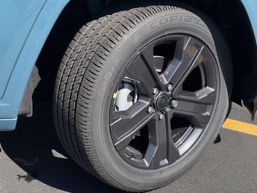 2027 Jeep Grand Cherokee Limited Reserve