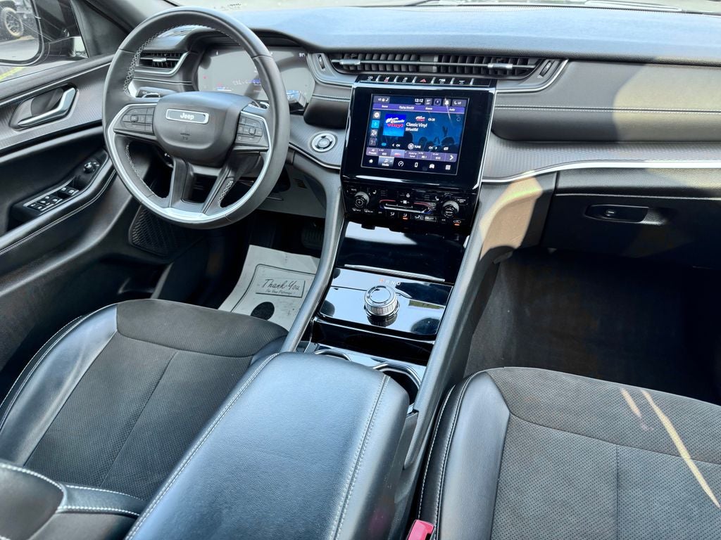 2023 Jeep Grand Cherokee L Altitude
