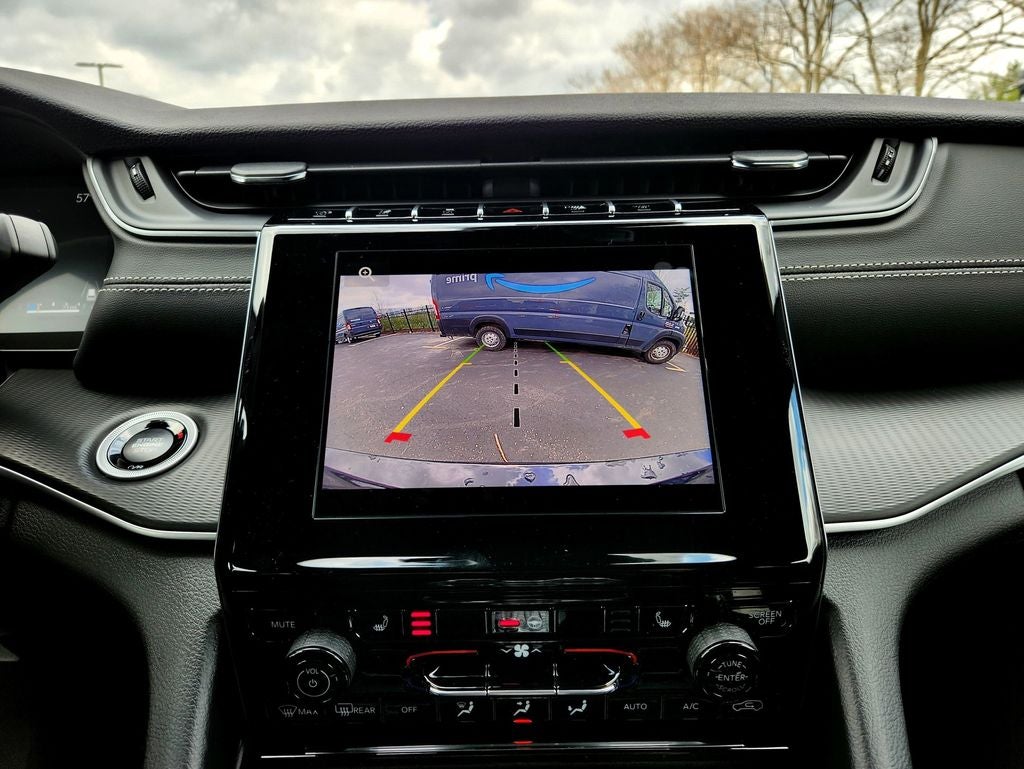 2025 Jeep Grand Cherokee L Altitude