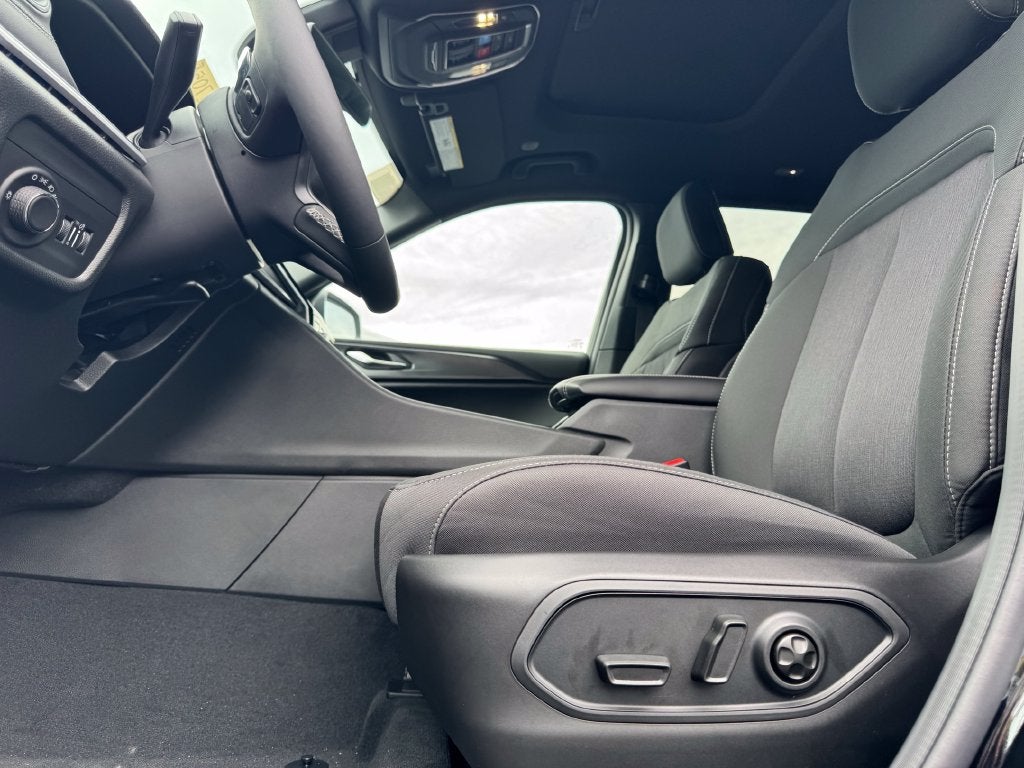 2027 Jeep Grand Cherokee L Laredo X