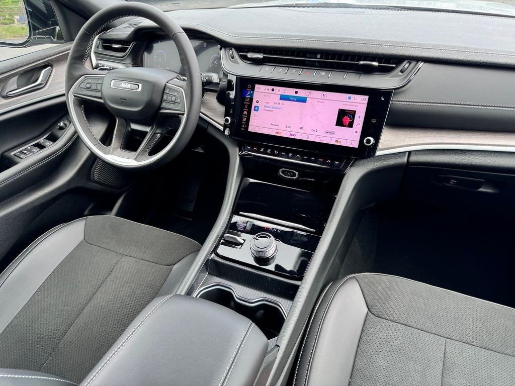 2026 Jeep Grand Cherokee L Laredo