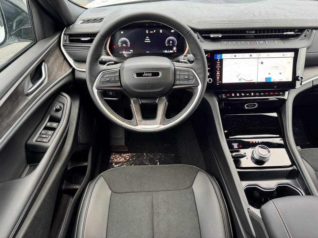 2026 Jeep Grand Cherokee L Laredo