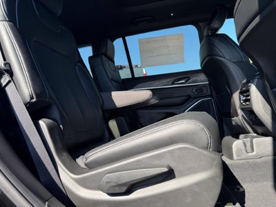 2027 Jeep Grand Cherokee L Limited Reserve