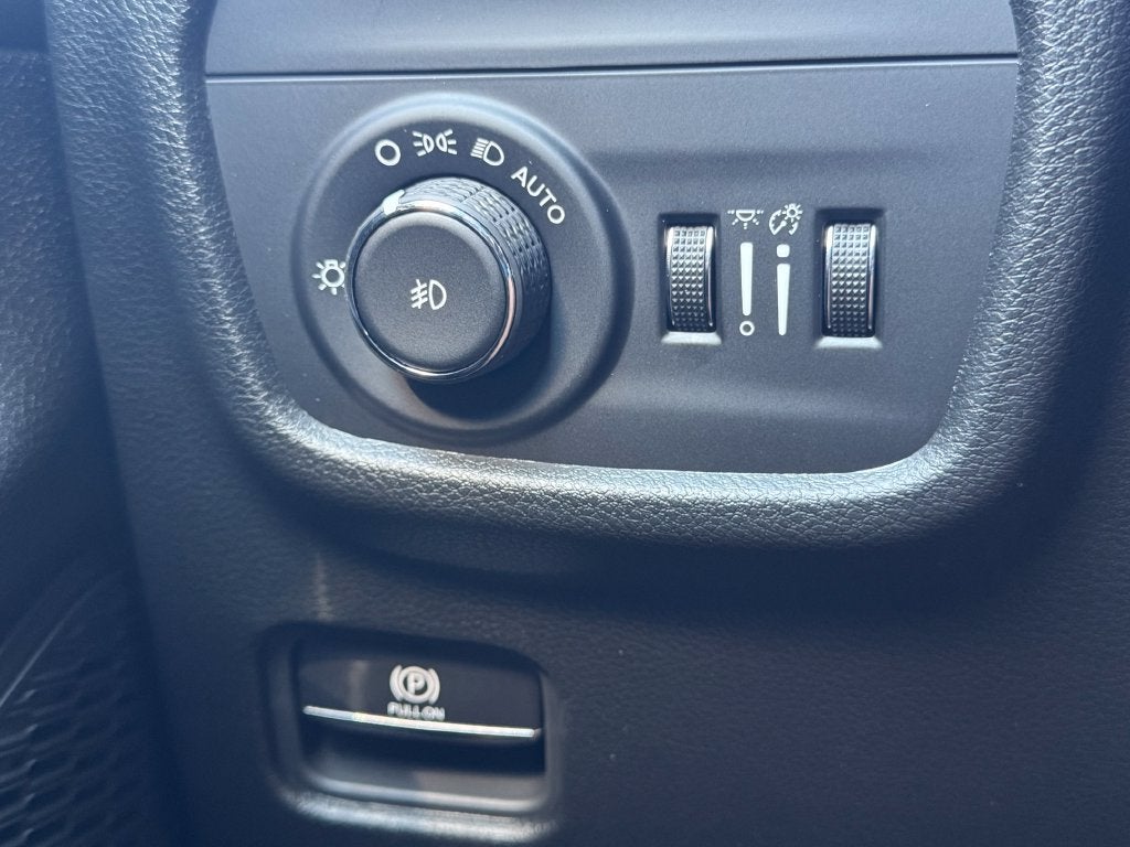 2027 Jeep Grand Cherokee L Limited