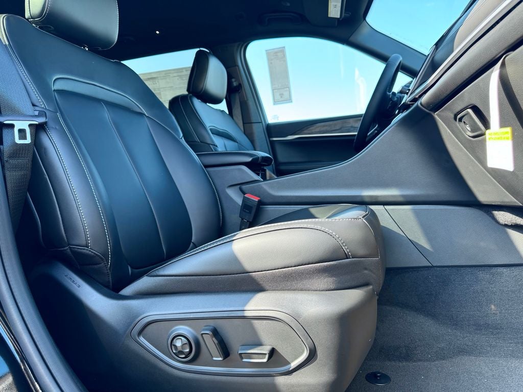 2027 Jeep Grand Cherokee L Limited