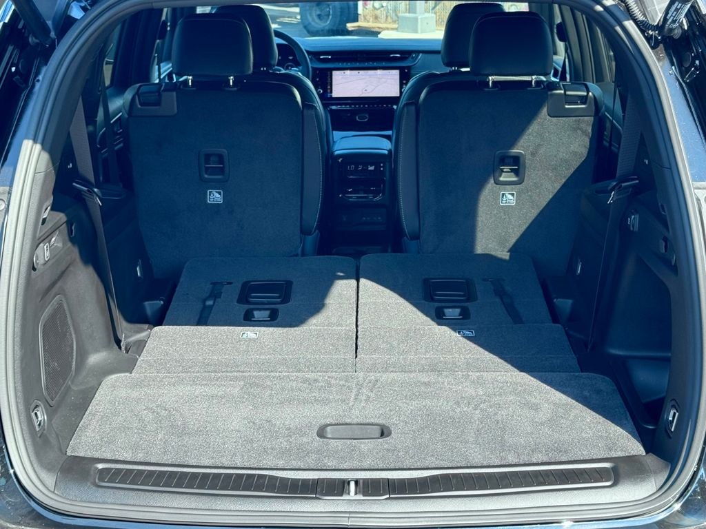 2027 Jeep Grand Cherokee L Limited
