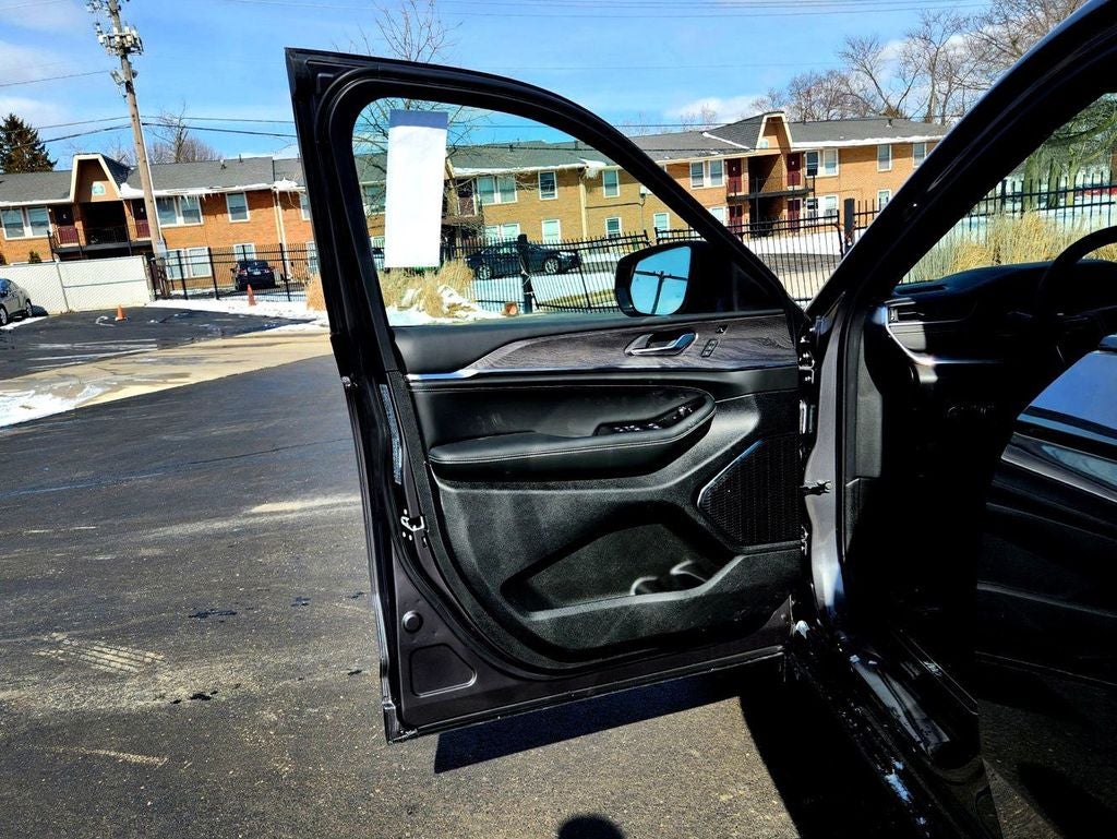 2025 Jeep Grand Cherokee L Overland