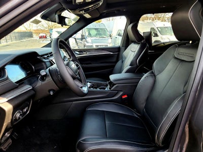 2025 Jeep Grand Cherokee L Overland