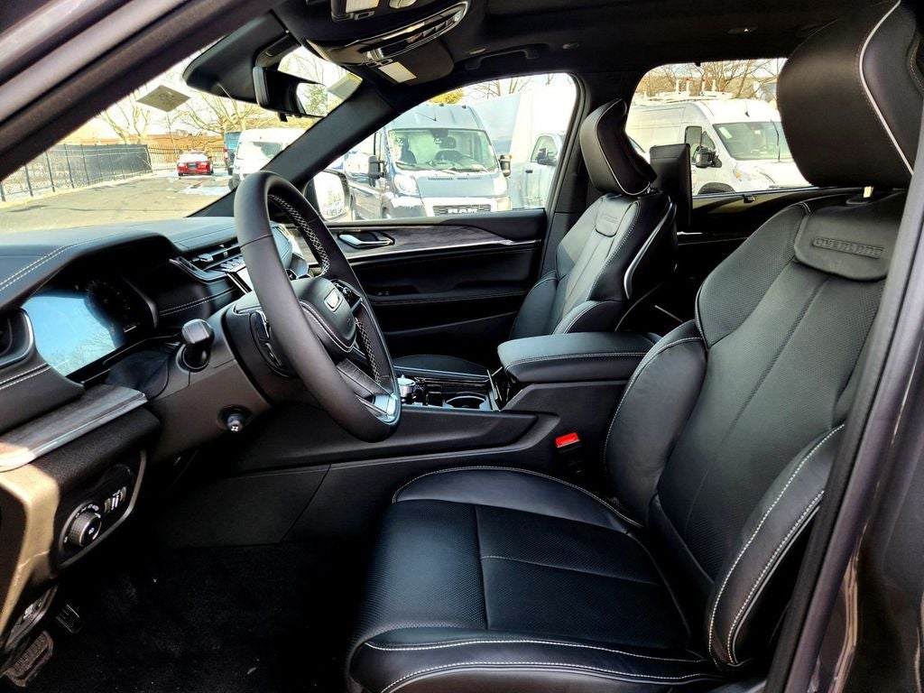 2025 Jeep Grand Cherokee L Overland