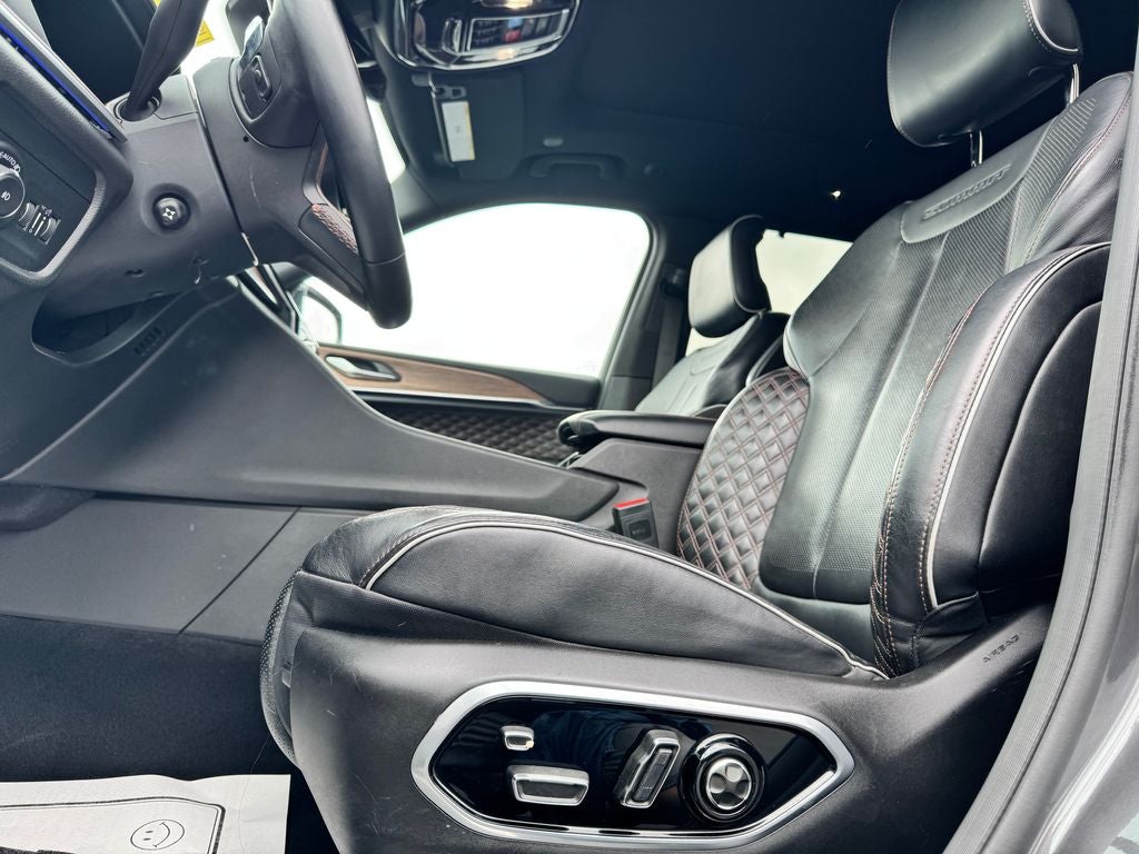 2021 Jeep Grand Cherokee L Summit