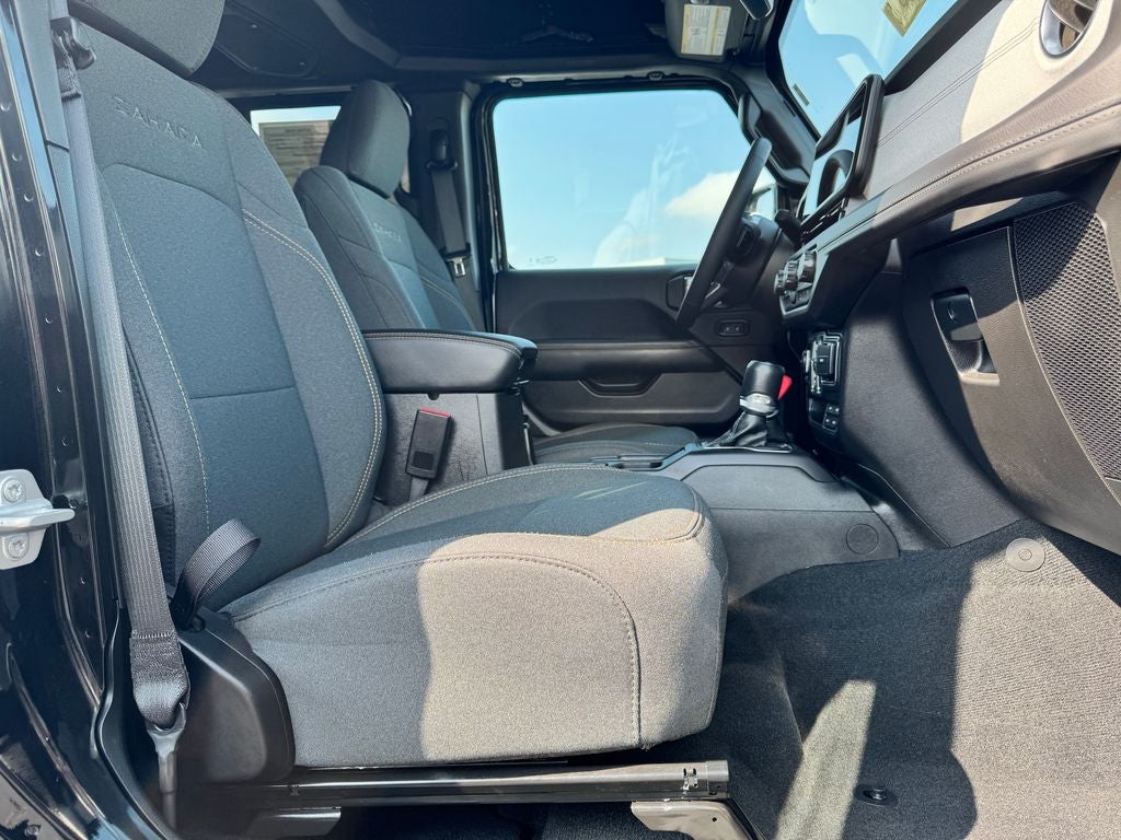 2024 Jeep Wrangler Sahara 4xe