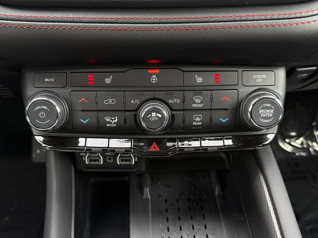 2026 Dodge Durango GT HEMI V8