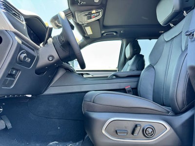 2026 Jeep Grand Wagoneer L Limited Reserve