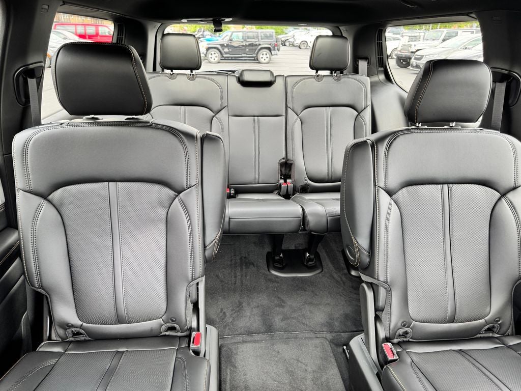 2026 Jeep Grand Wagoneer 4x4