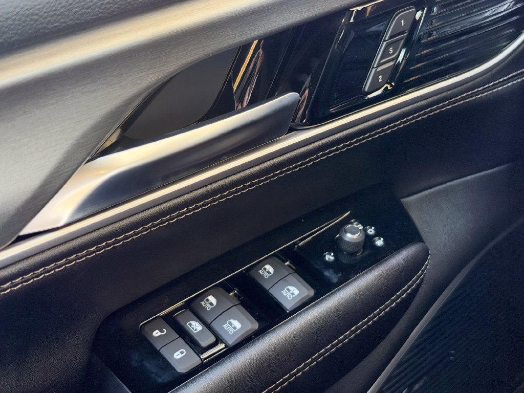 2027 Jeep Grand Wagoneer 4x4