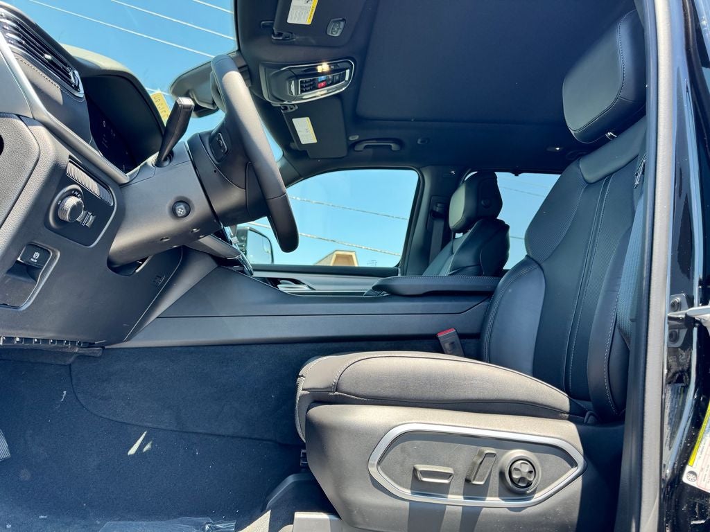 2026 Jeep Grand Wagoneer Limited Reserve