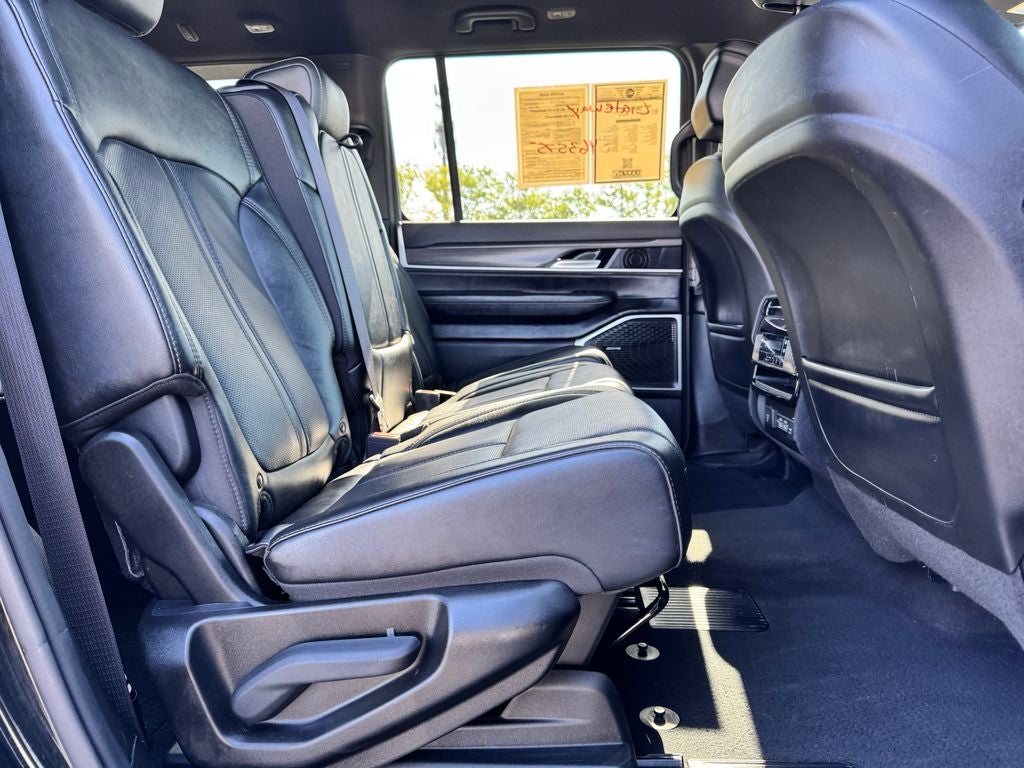 2023 Jeep Wagoneer Series II