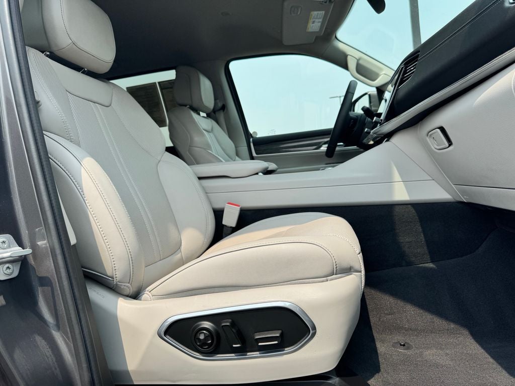 2022 Jeep Wagoneer Series II