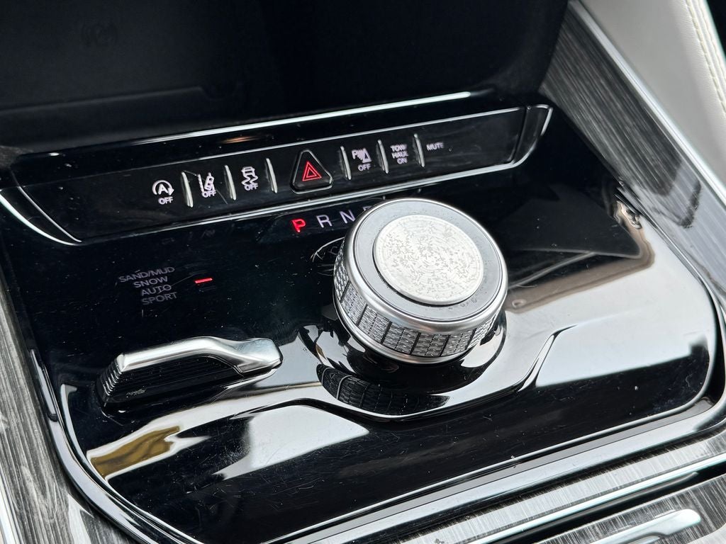 2022 Jeep Wagoneer Series II