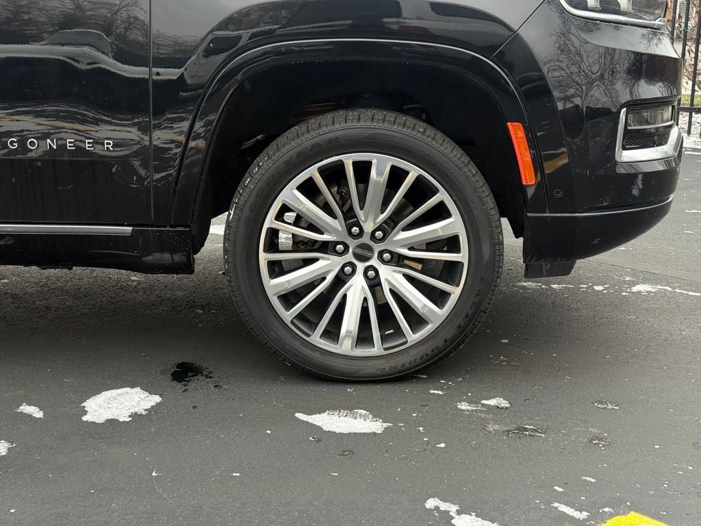 2022 Jeep Grand Wagoneer Series III