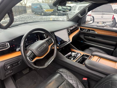 2022 Jeep Grand Wagoneer Series III