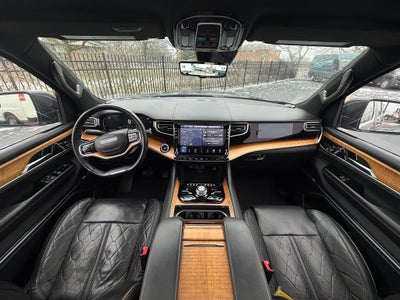 2022 Jeep Grand Wagoneer Series III