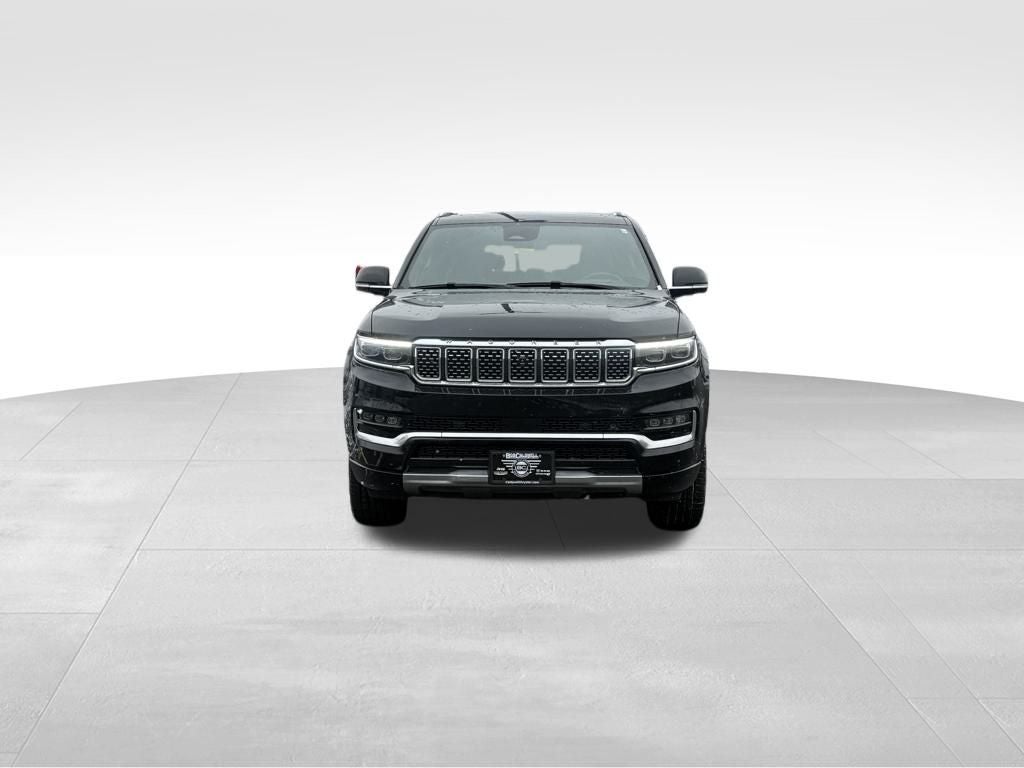 2022 Jeep Grand Wagoneer Series III
