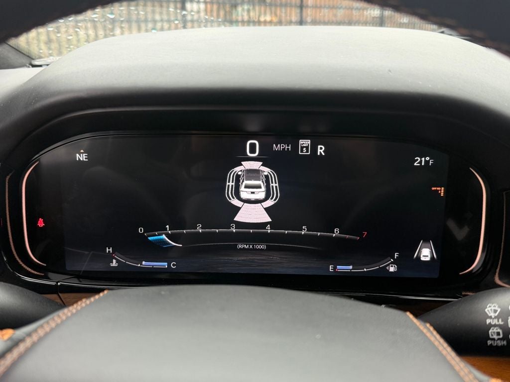 2022 Jeep Grand Wagoneer Series III