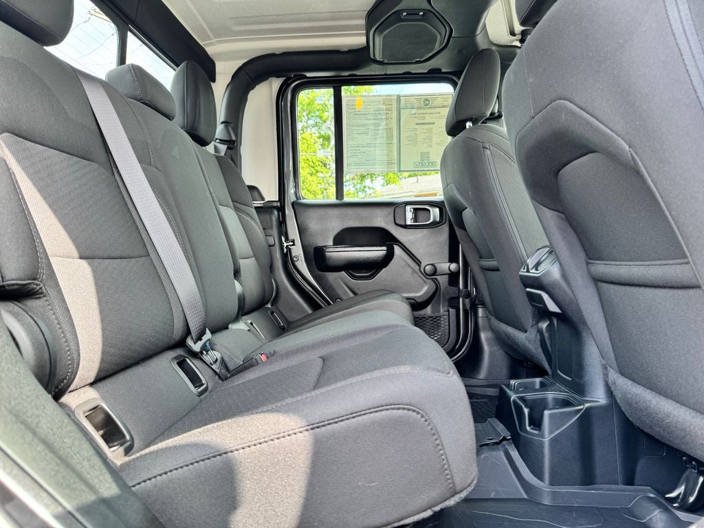 2023 Jeep Gladiator Sport