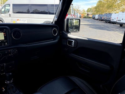 2022 Jeep Gladiator Overland