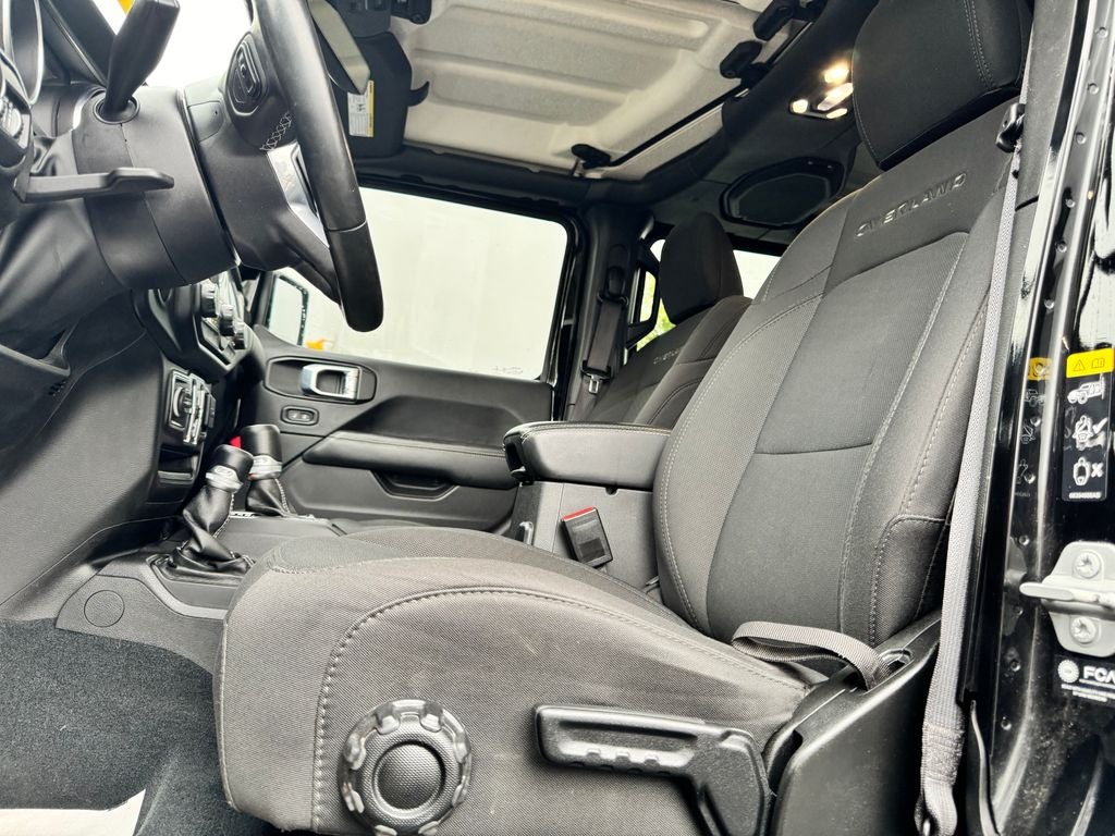 2022 Jeep Gladiator Overland