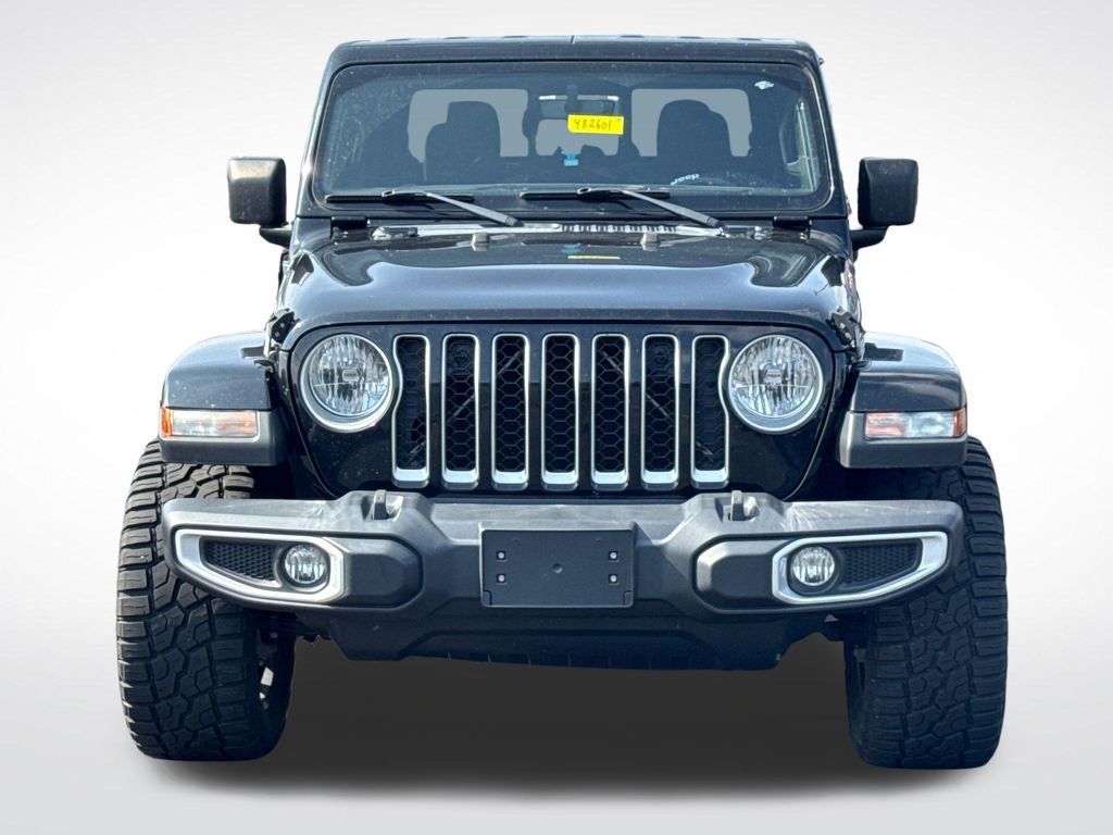 2022 Jeep Gladiator Overland