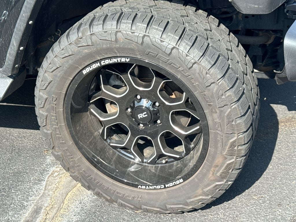 2022 Jeep Gladiator Overland