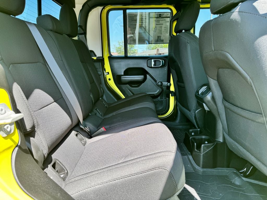 2023 Jeep Gladiator Sport - Photo 16