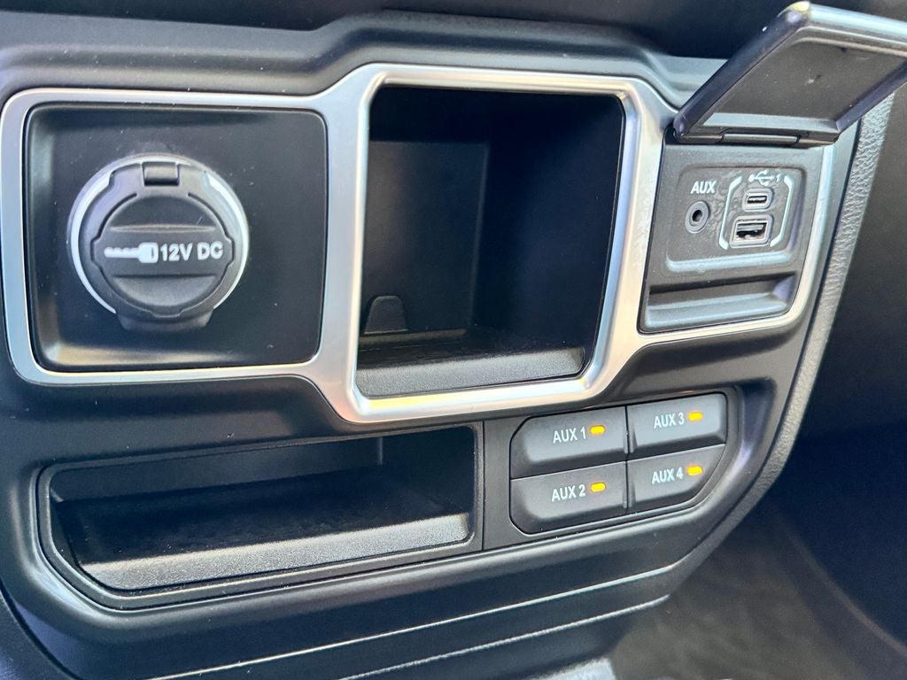 2023 Jeep Gladiator Sport - Photo 23