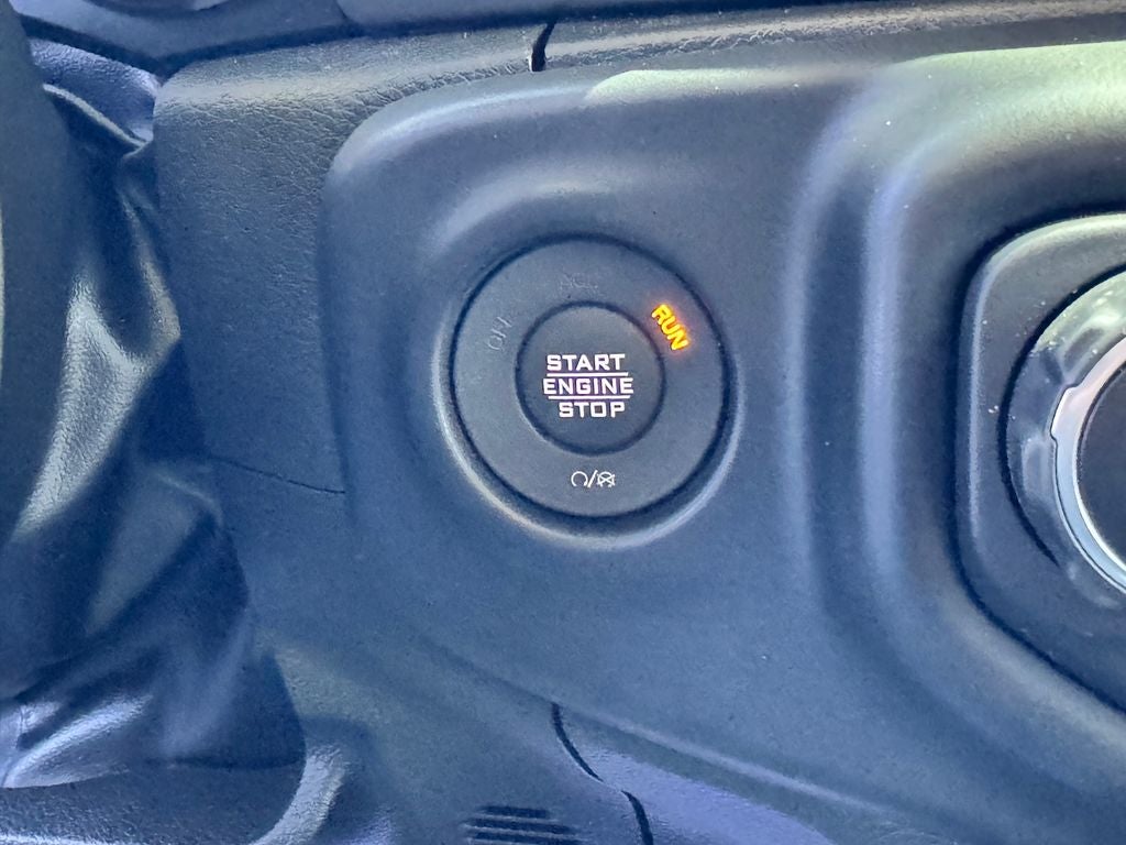 2023 Jeep Gladiator Sport - Photo 28