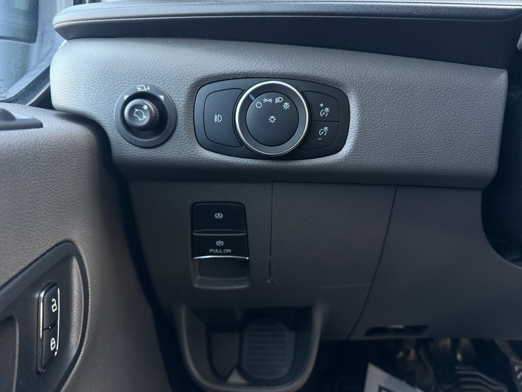 2022 Ford Transit-350 XLT