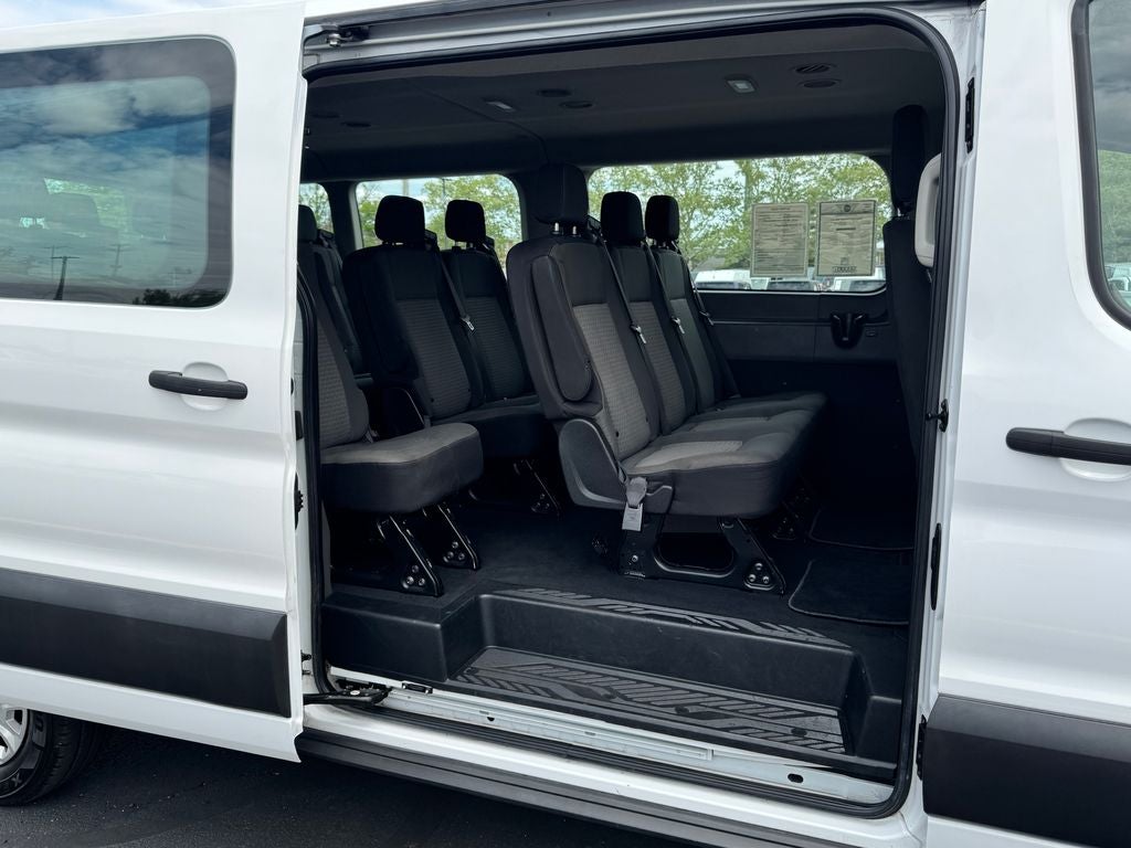 2022 Ford Transit-350 XLT
