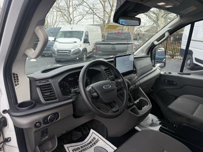 2022 Ford Transit-350 XLT