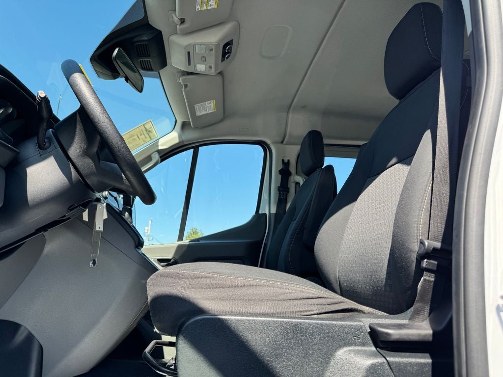 2022 Ford Transit-350 XLT