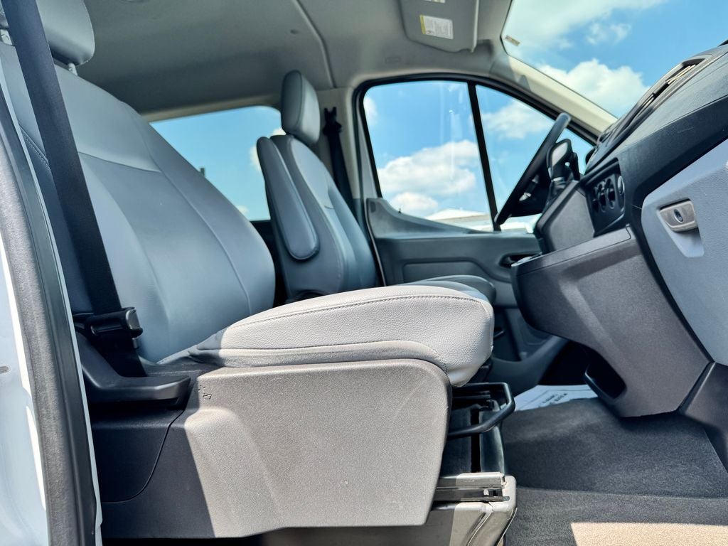 2018 Ford Transit-350 XL