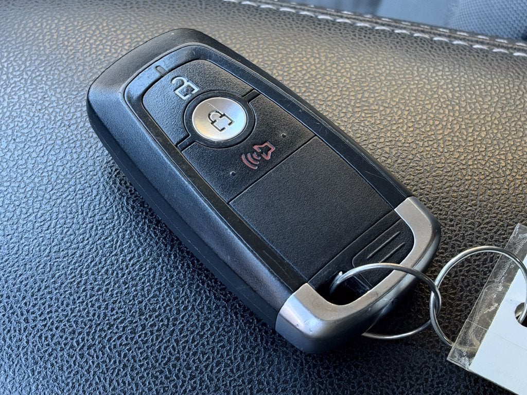 2022 Ford Escape Hybrid SE