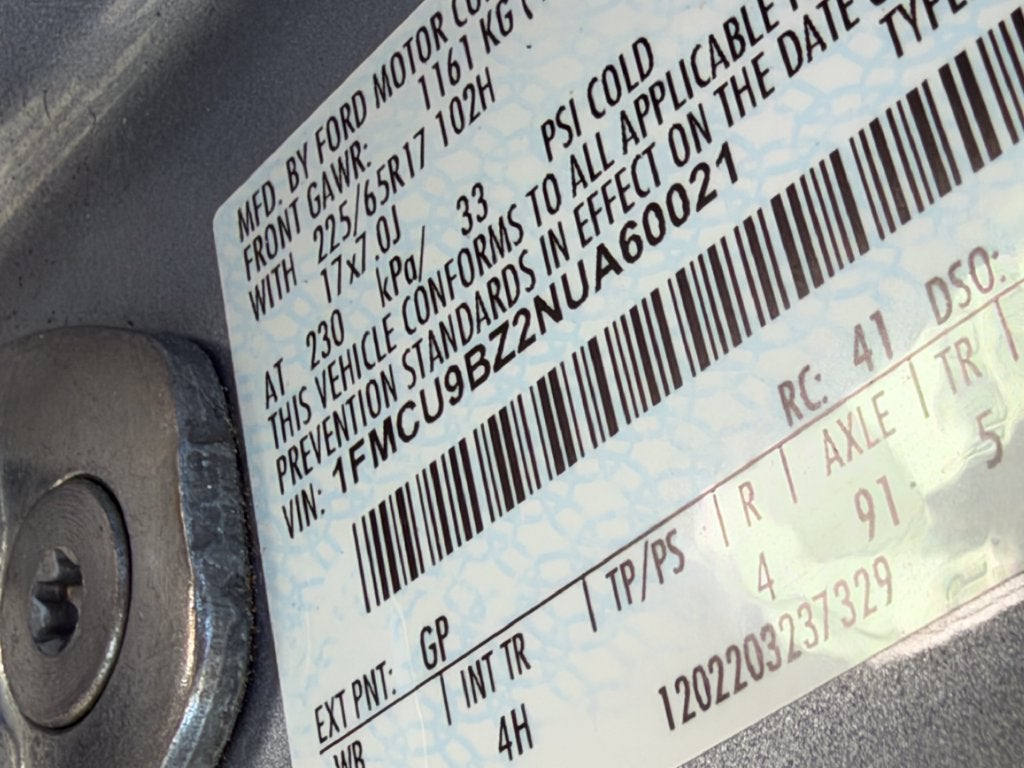 2022 Ford Escape Hybrid SE
