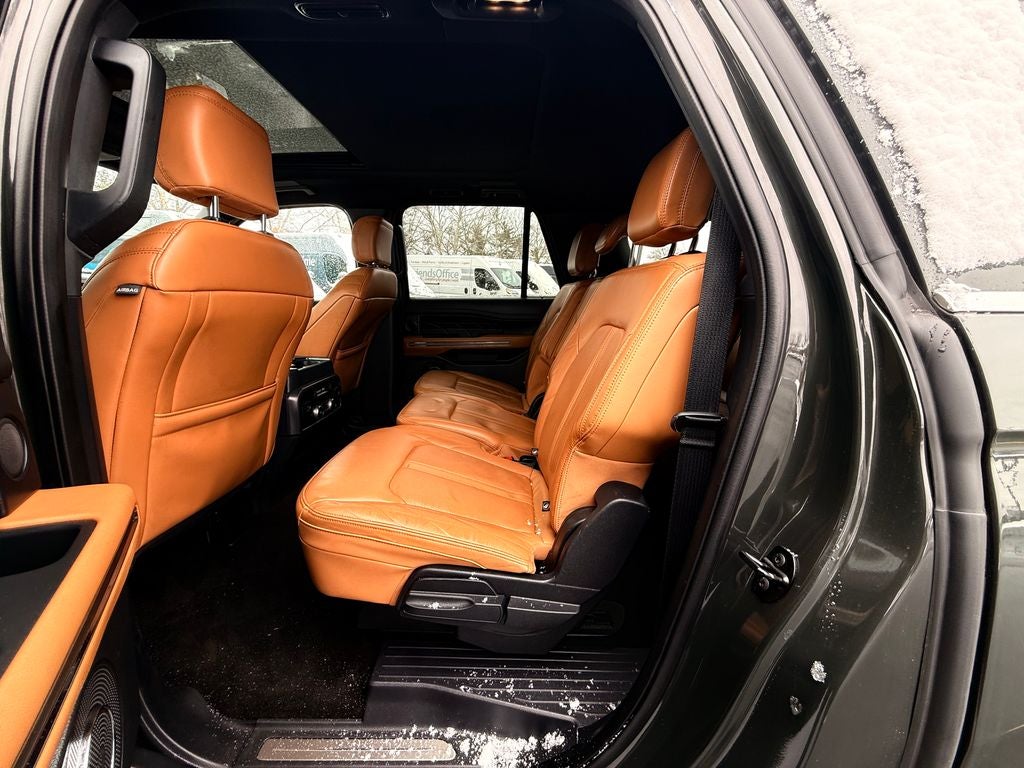2022 Ford Expedition Max Platinum