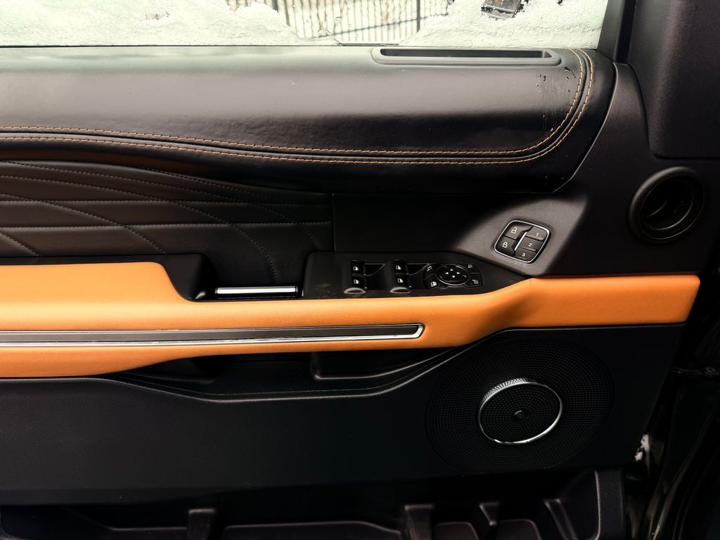 2022 Ford Expedition Max Platinum