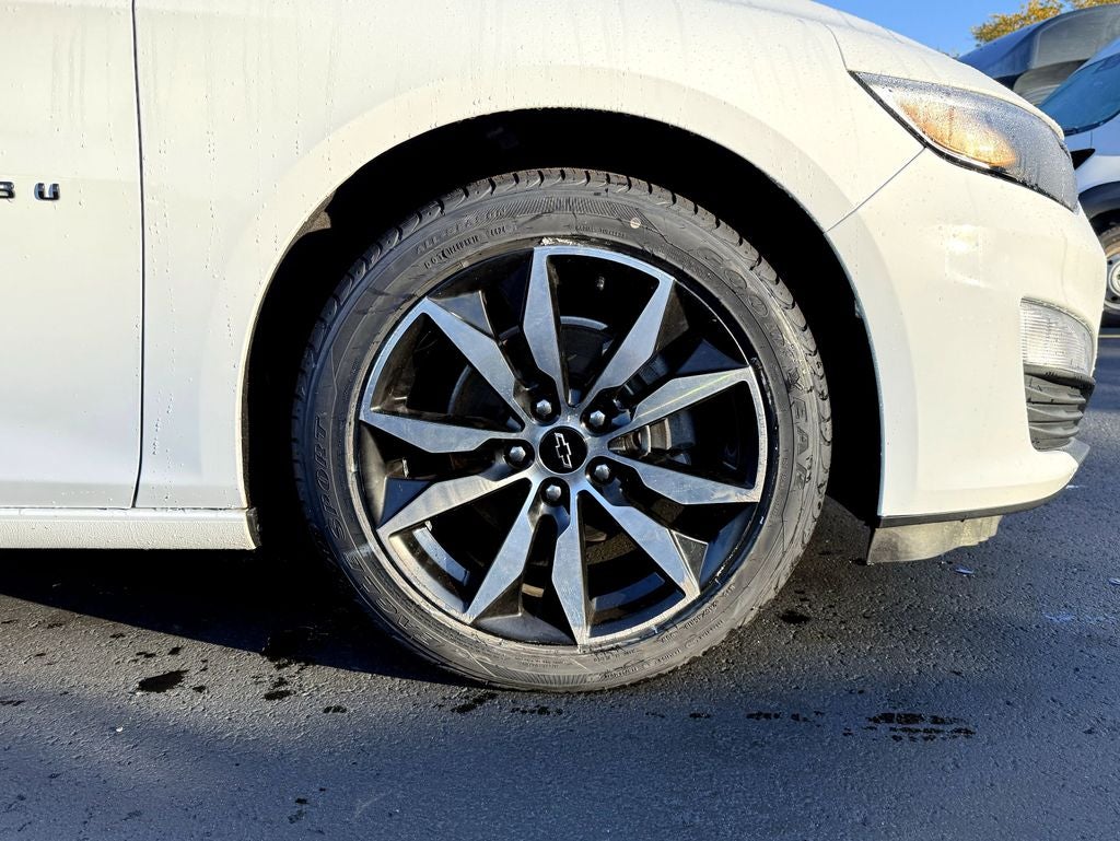 2022 Chevrolet Malibu RS