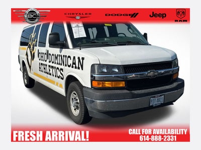2017 Chevrolet Express 3500 LT Passenger