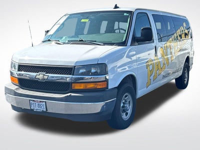 2017 Chevrolet Express 3500 LT Passenger