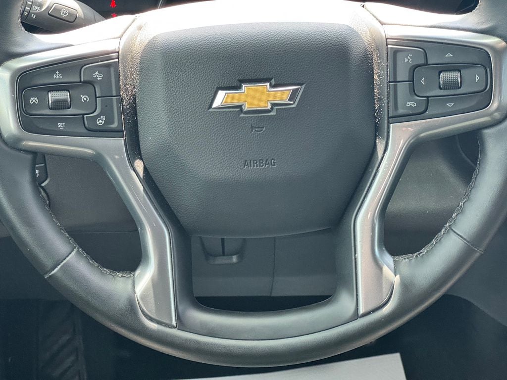 2024 Chevrolet Silverado 1500 LT LT1
